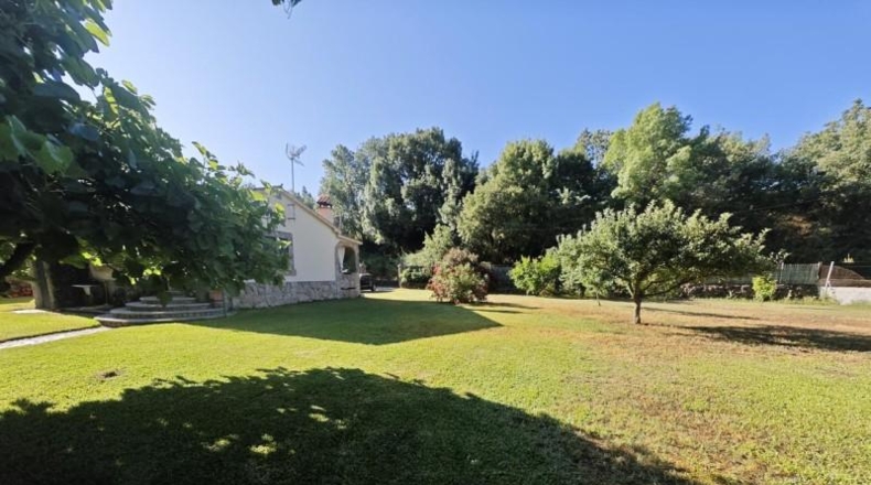Caceres - Valdastillas - 1700m2