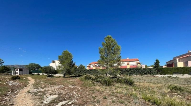Tarragona - Mont-roig del Camp - 1877m2