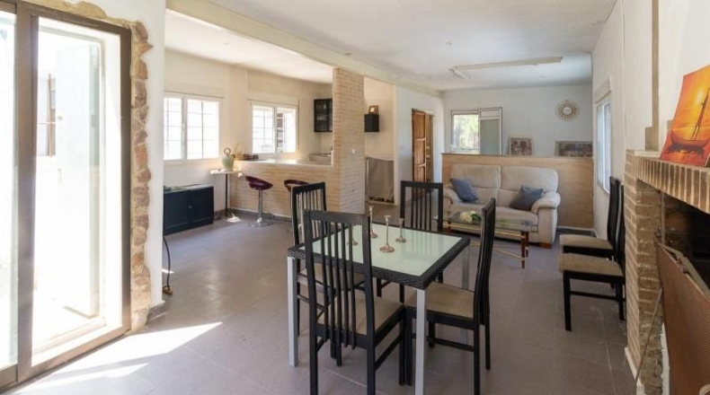 Valencia - Estivella - 1120m2