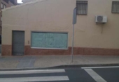 Участок с постройкой на продажу в городе Plasencia Фото