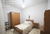 Дом с участком на продажу в городе Томельосо Фото