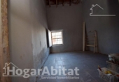 Дом с участком на продажу в городе Almassora Фото