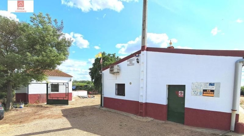 Badajoz - Montijo - 27820m2