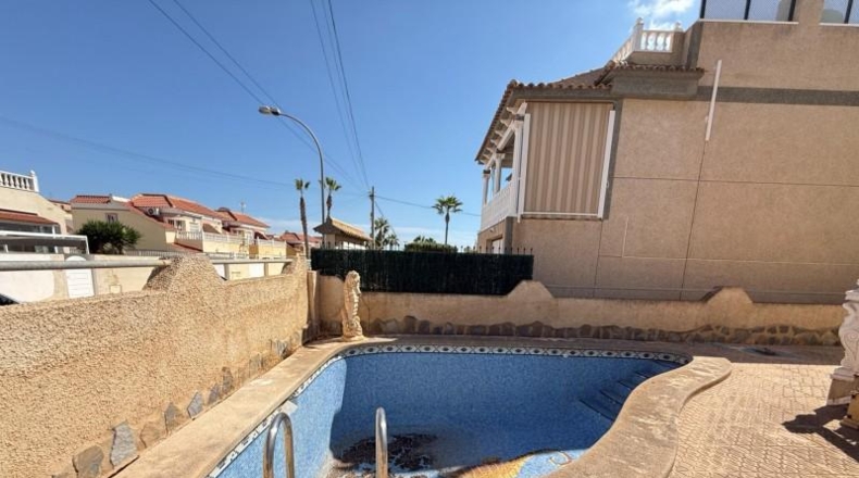 Аликанте - San Miguel de Salinas - 200m2
