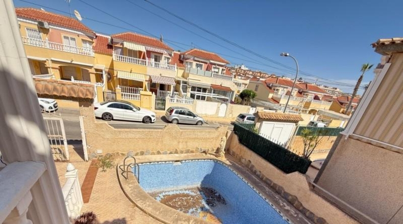 Аликанте - San Miguel de Salinas - 200m2