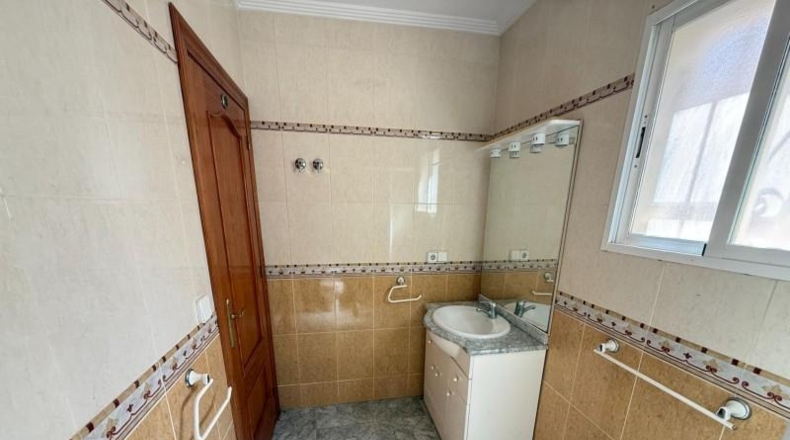 Аликанте - San Miguel de Salinas - 200m2