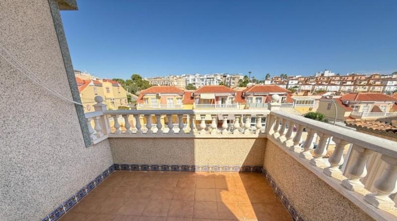 Аликанте - San Miguel de Salinas - 200m2