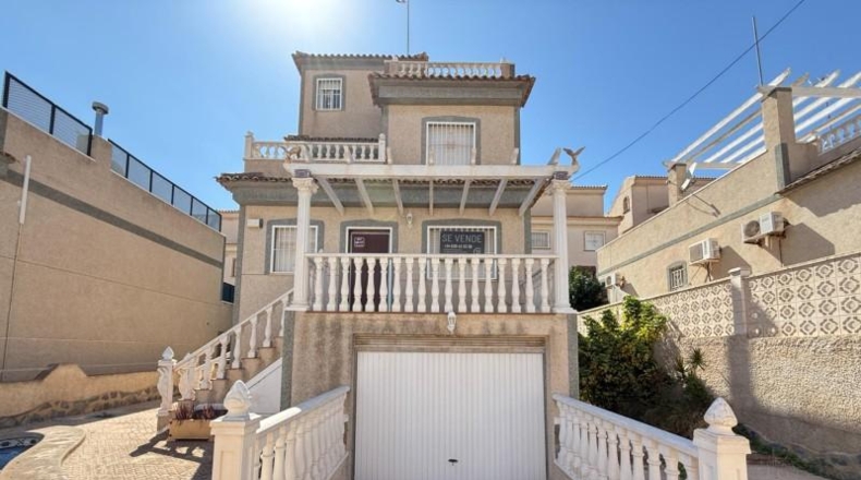 Аликанте - San Miguel de Salinas - 200m2