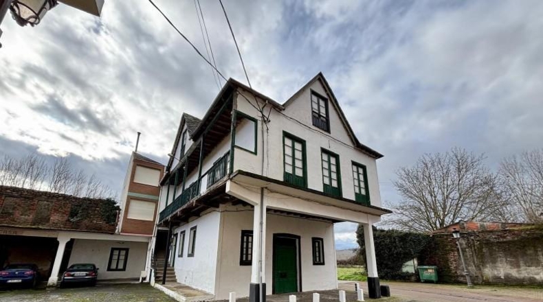 León - Cacabelos - 1300m2