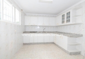 Xalet independent amb terreny en venda a la España, Lucena, ref.: TR283441 foto