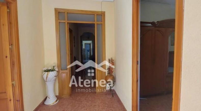Albacete - La Roda - 466m2