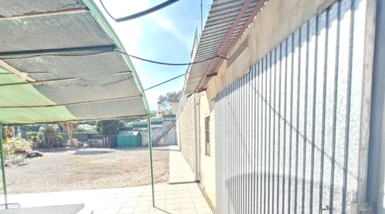 Barcelona - Canyelles - 1394m2
