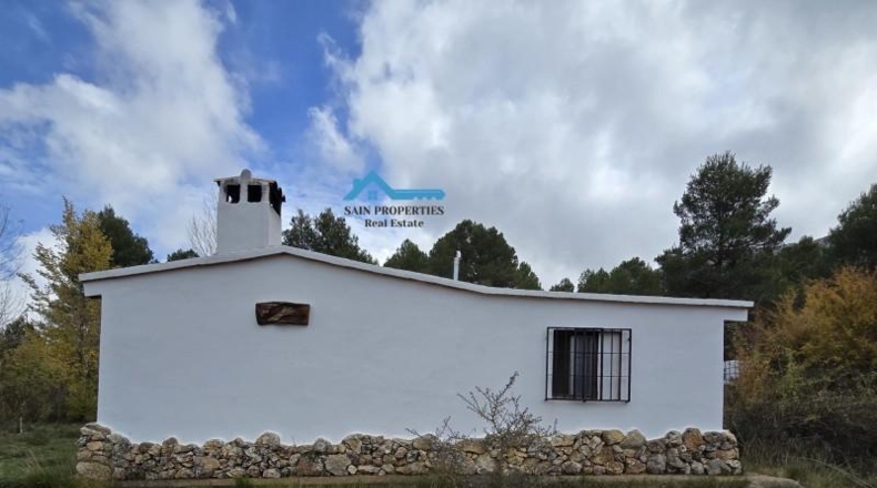 Alicante - Confrides - 16000m2