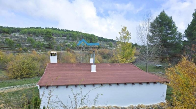 Alicante - Confrides - 16000m2