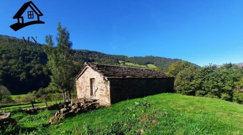 Cantabria - Вега-де-Пас - 9387m2