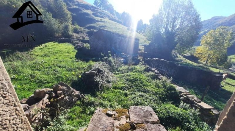 Cantabria - Вега-де-Пас - 9387m2