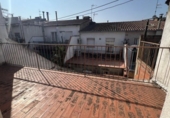 Casa de pueblo en venta en la España, Figueres, ref: TR271221 foto