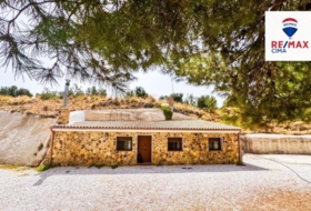 Cuevas del Campo 10000&nbsp;m²