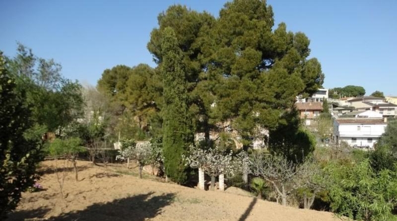 Barcelona - Sant Esteve Sesrovires - 670m2