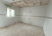 Дом с участком на продажу в городе Chiclana de la Frontera Фото