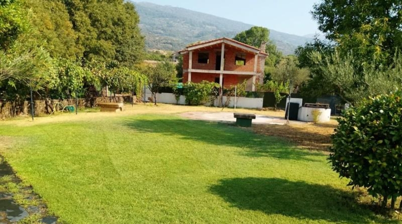 Cáceres - Casas del Castañar - 1400m2