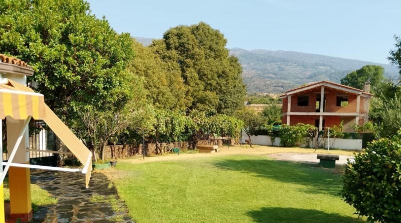 Cáceres - Casas del Castañar - 1400m2