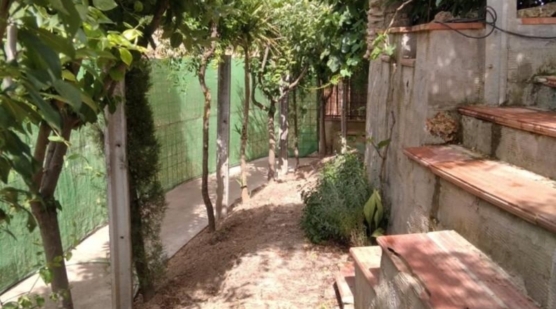 Granada - Loja - 600m2