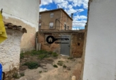 Загородный дом с участком на продажу в городе Villamalea Фото