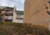 Городская земля под застройку на продажу у города Sant Feliu de Codines Фото