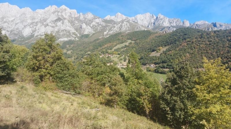 Cantàbria - Camaleño - 10452m2