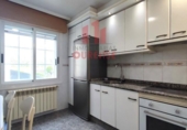 Дом с участком на продажу в городе Оренсе Фото