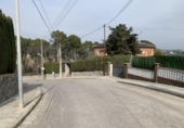 Городская земля под застройку на продажу у города Lliçà de Vall Фото