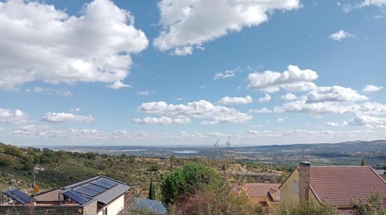 Comunidad de Madrid - Miraflores de la Sierra - 587m2