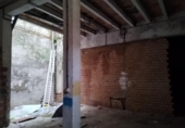 Отдельно стоящий дом с участком на продажу в городе Альхесирас Фото