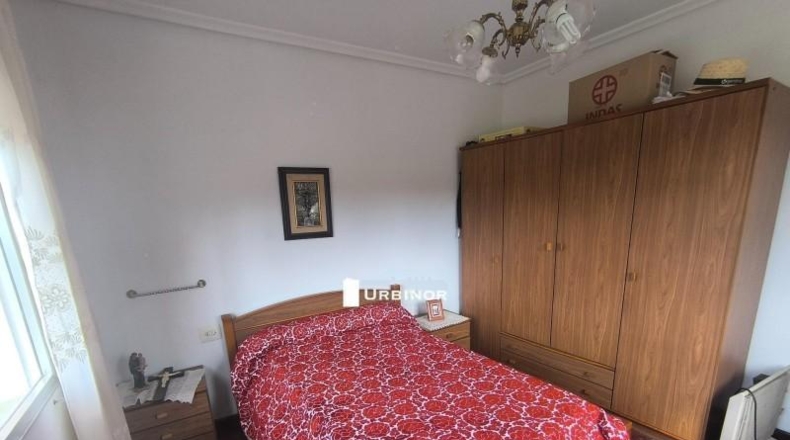 Orense - O Castro de Caldelas - 2300m2