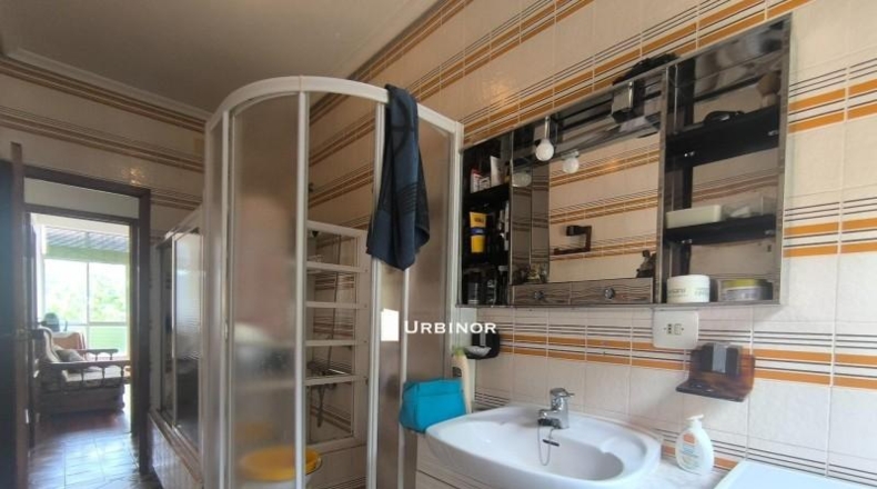 Orense - O Castro de Caldelas - 2300m2