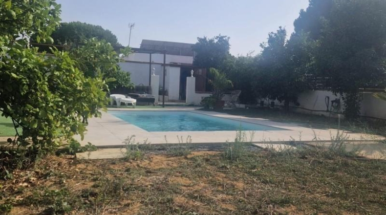 Cádiz - Puerto Real - 1650m2
