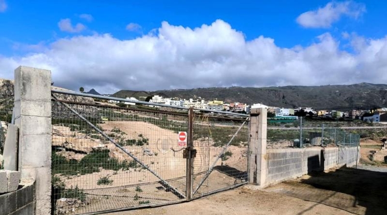 Santa Cruz de Tenerife - Arona - 3300m2