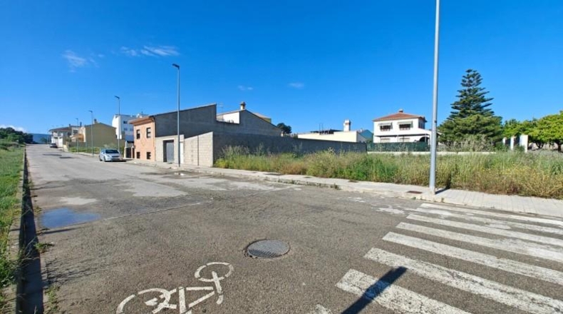 Alicante - Dolores - 626m2