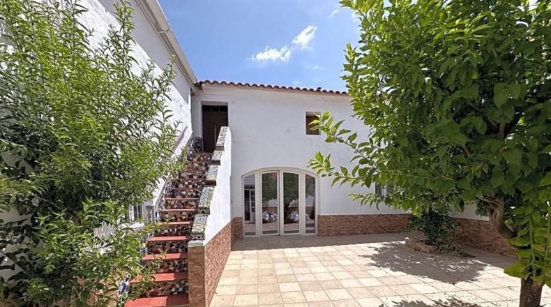 Badajoz - Barcarrota - 468m2