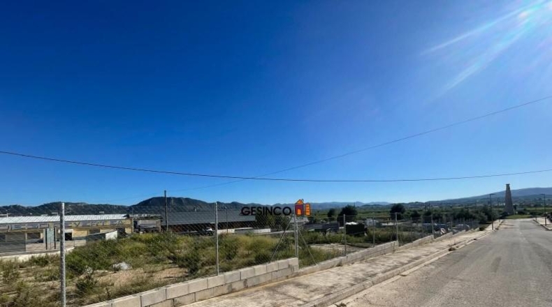 Valencia - Llosa de Ranes - 1787m2