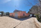 Casa de camp amb terreny en venda a la España, el Pinós, ref.: TR155200 foto
