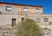 Casa de camp amb terreny en venda a la España, el Pinós, ref.: TR155200 foto