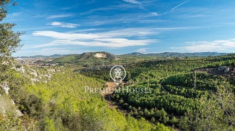 Barcelona - Clariana - 48670m2