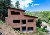 Xalet independent amb terreny en venda a la España, Corbera de Llobregat, ref.: TR170277 foto
