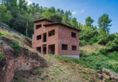 Xalet independent amb terreny en venda a la España, Corbera de Llobregat, ref.: TR170277 foto