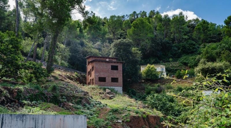 Barcelona - Corbera de Llobregat - 1012m2