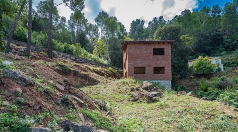 Barcelona - Corbera de Llobregat - 1012m2