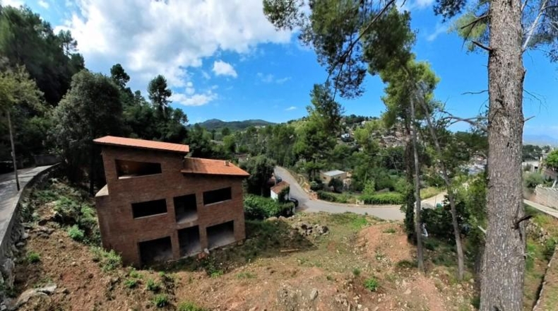 Barcelona - Corbera de Llobregat - 1012m2