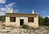 Casa de camp amb terreny en venda a la España, Monòver, ref.: TR166015 foto